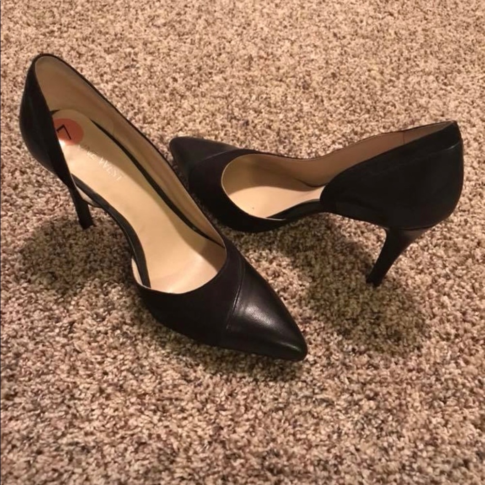 Pointy toe heels